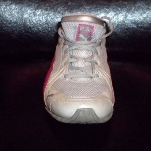 Women’s Puma Sport Lifestyle Athletic Shoes Pink G